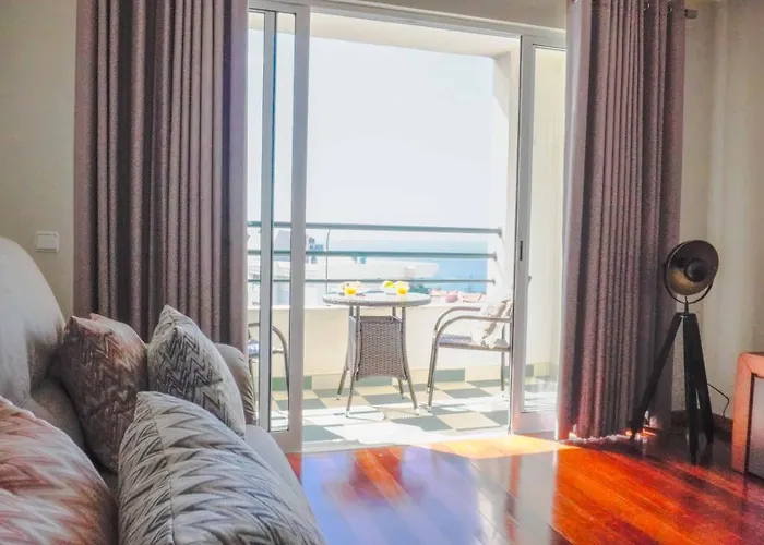 Like Vi Formosa I Sea View Balcony I Free Parking Διαμέρισμα
